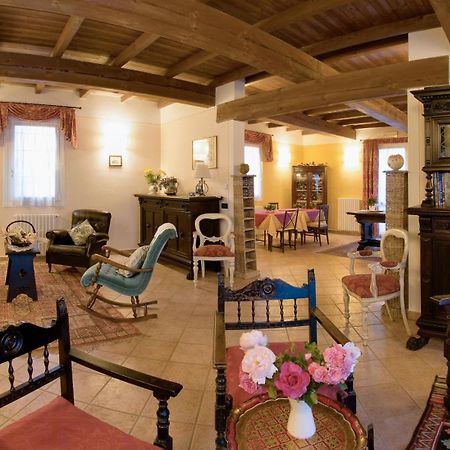 Agriturismo Alla Casella Ferrara Exteriör bild