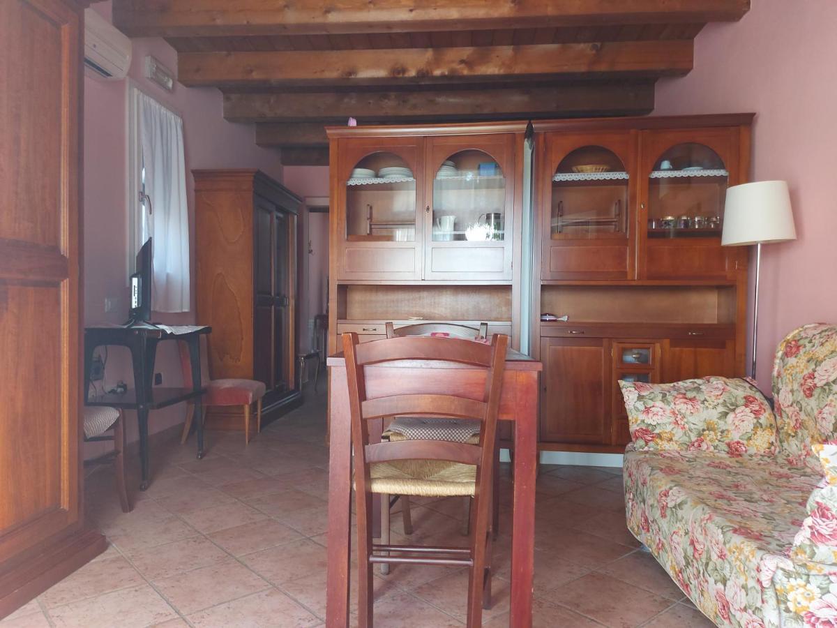 Agriturismo Alla Casella Ferrara Exteriör bild