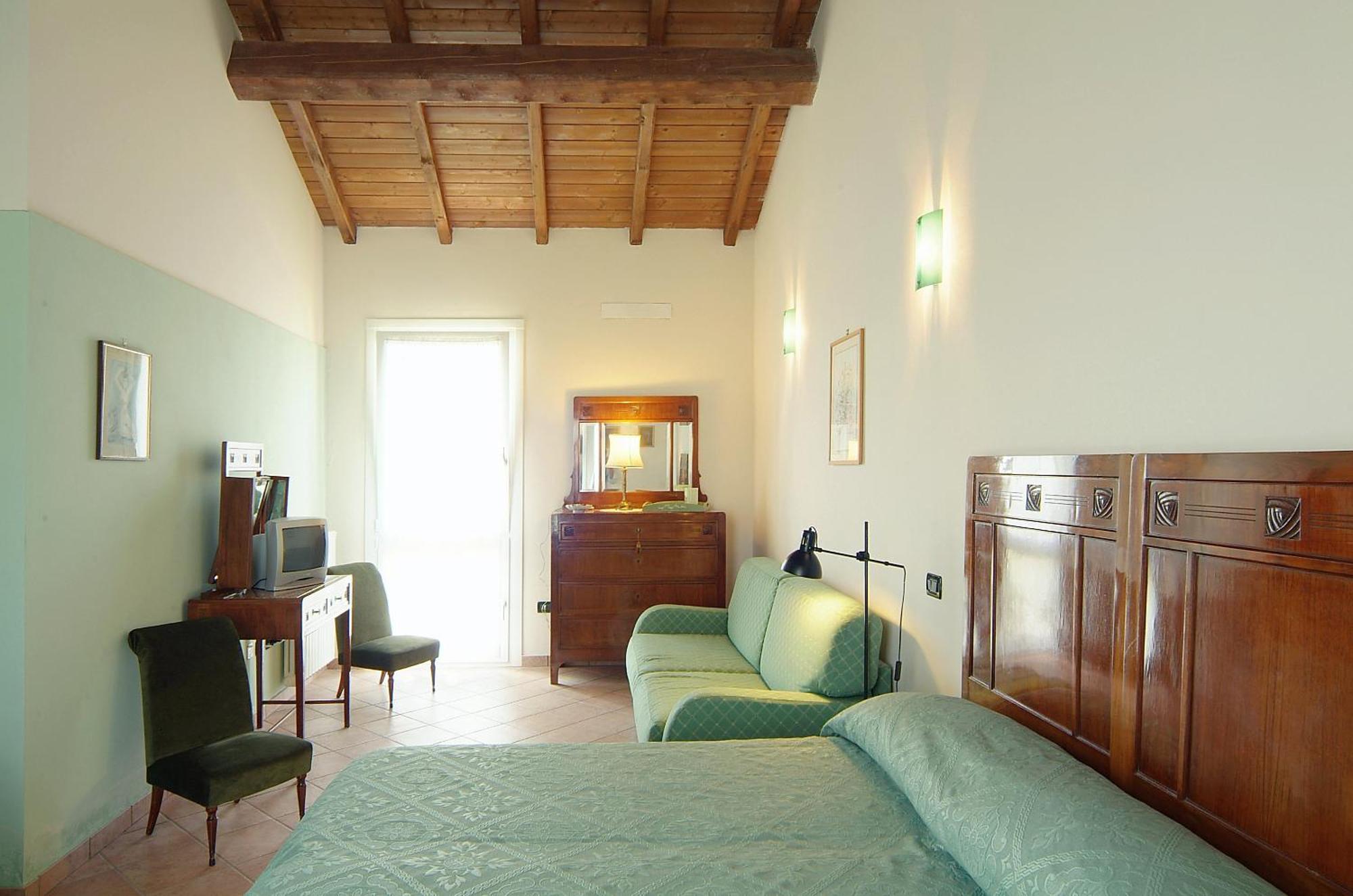 Agriturismo Alla Casella Ferrara Exteriör bild
