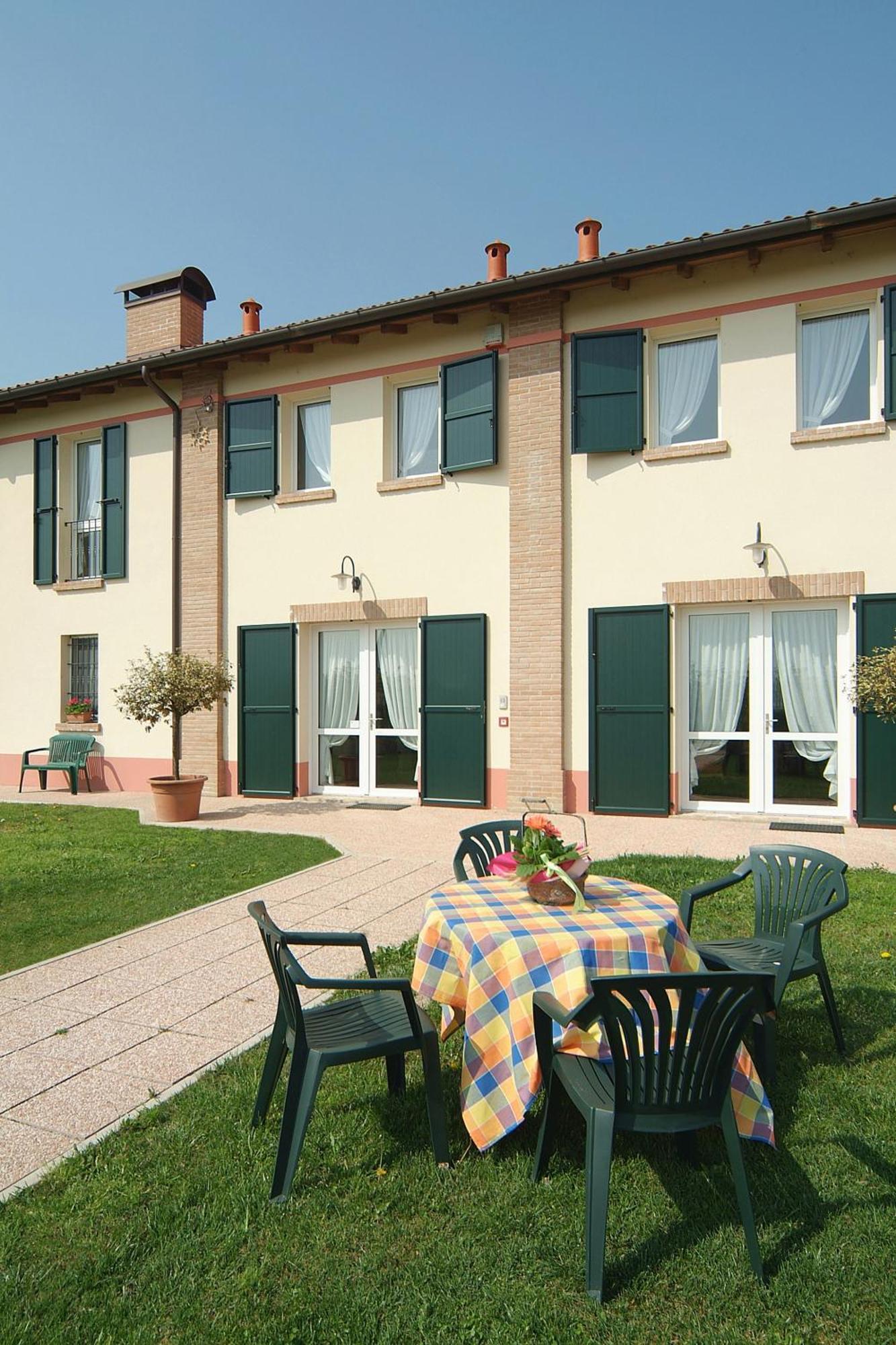 Agriturismo Alla Casella Ferrara Exteriör bild